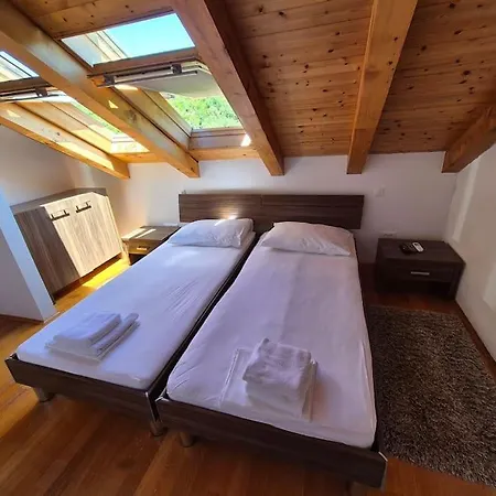 Διαμέρισμα With Great Sea Views And Pool *
