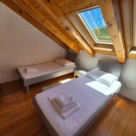 With Great Sea Views And Pool Διαμέρισμα